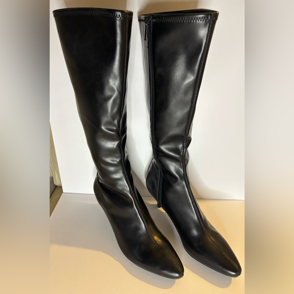 Impo Elegant Black Heeled Boots